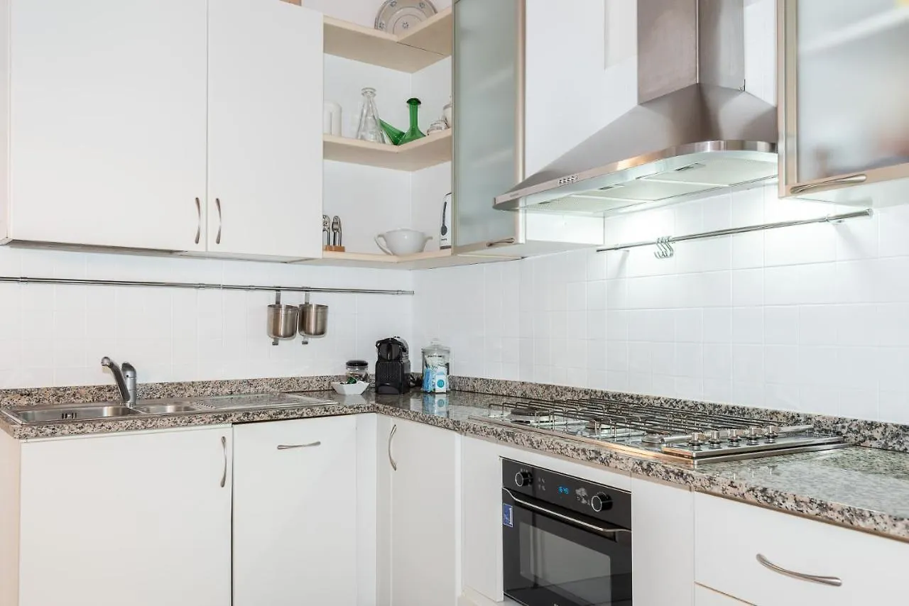 A Casa Nuccia Mansarda By Holiday Solutions Como